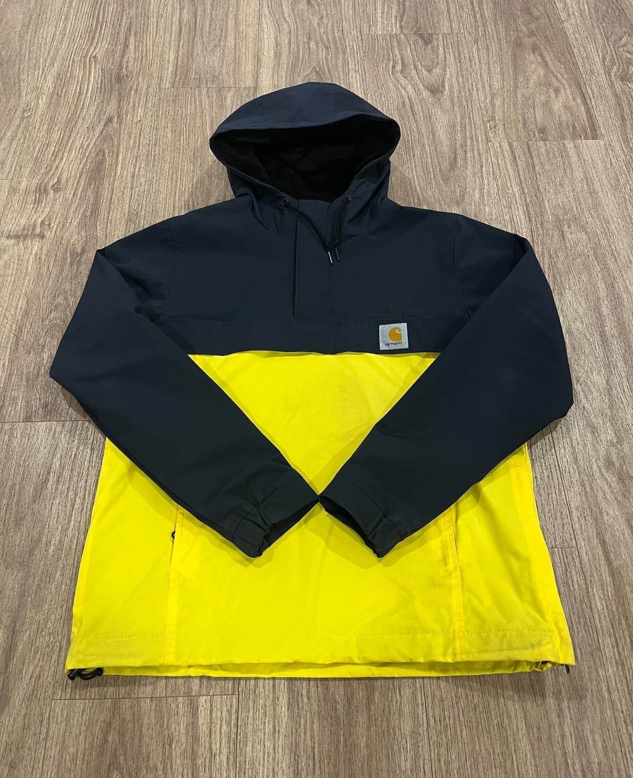 Carhartt WIP Nimbus Two Tone Pullover Windbreaker | Navy/Yellow | Size - Small